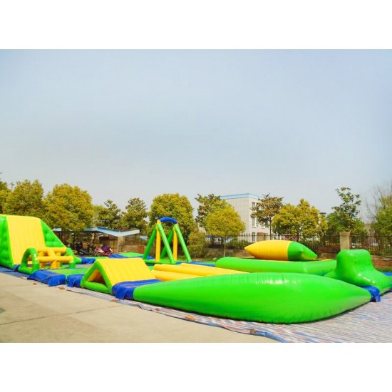 Trampoline Water Park