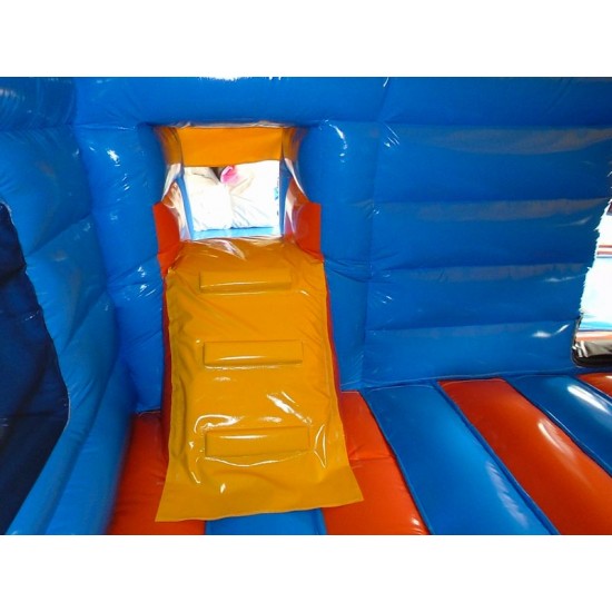 Bouncy Castle Car Maxi Multifun